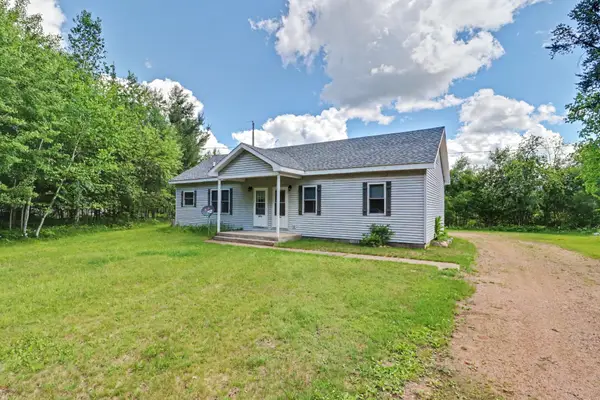 6504 Olympic 76 St, Land O Lakes, WI 54540