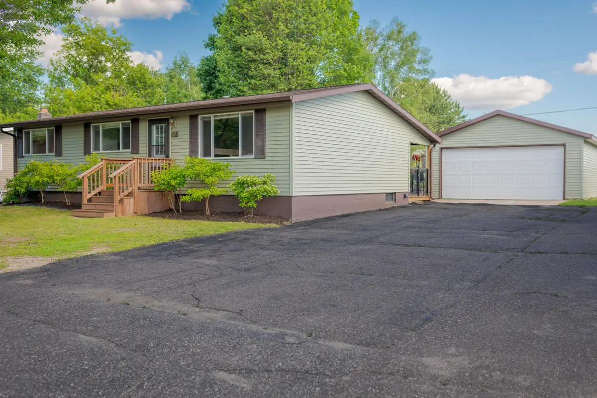 1233 Elizabeth St, Rhinelander, WI 54501 - #1