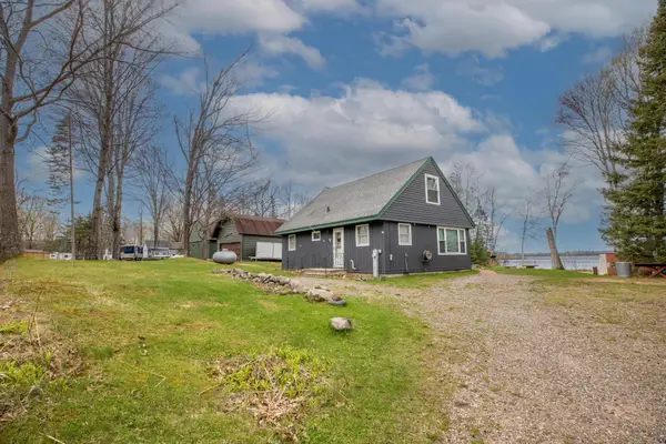 6221 Flowage Ln, Crandon, WI 54520