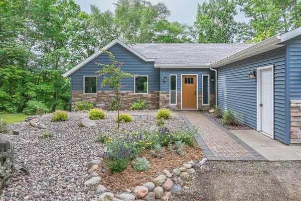 6613 Round Lake Rd, Rhinelander, WI 54501