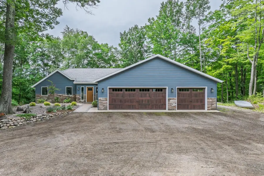 6613 Round Lake Rd, Rhinelander, WI 54501 - #2