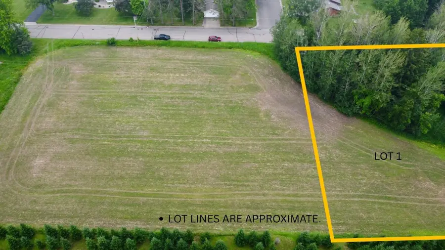 230 8th Ave E E, Antigo, WI 54409 - #2
