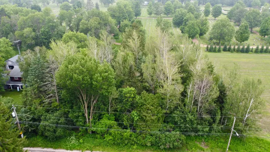 230 8th Ave E E, Antigo, WI 54409 - #3