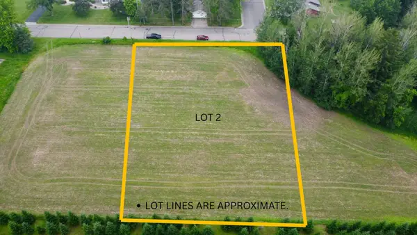 ON 8th Ave E E, Antigo, WI 54409