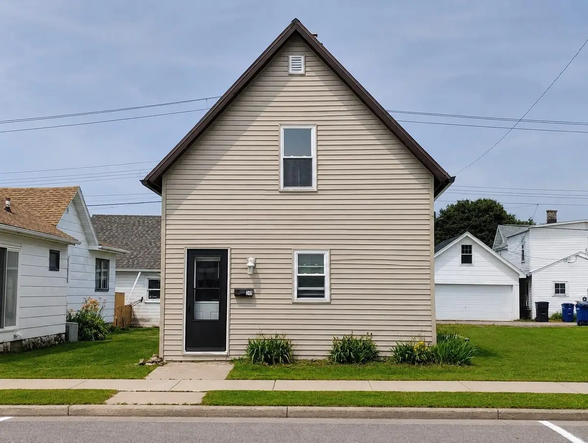 249 5th Ave, Park Falls, WI 54552 - #1