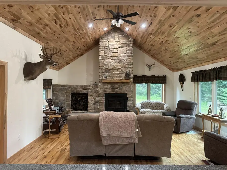 9663 Musket Rd E, Presque Isle, WI 54557 - #3