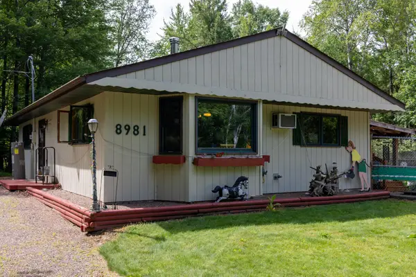 N8981 Island Rd W, Phillips, WI 54555