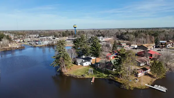 607 4th St N, Tomahawk, WI 54487