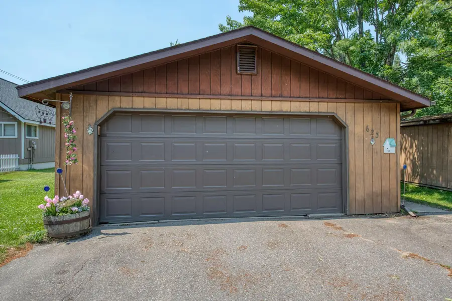 623 Hirzel St N, Eagle River, WI 54521 - #2