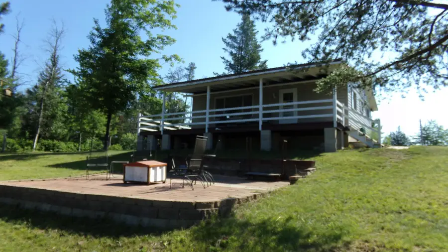 9151 Parkway Rd N, Crivitz, WI 54114 - #3