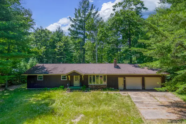7549 Forest Trl, Lake Tomahawk, WI 54539