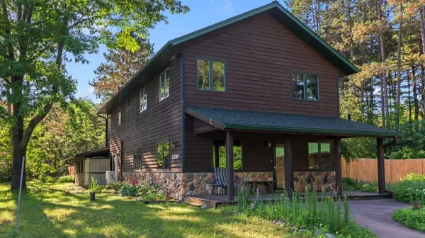 2399 Goldfinch Ln, Lac du Flambeau, WI 54538