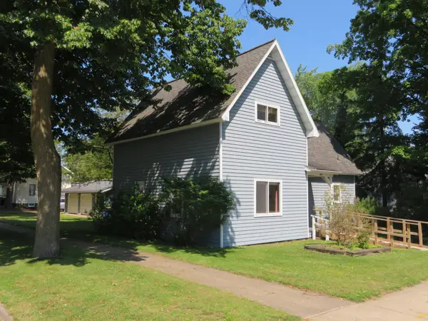 502 Scott St N, Merrill, WI 54452