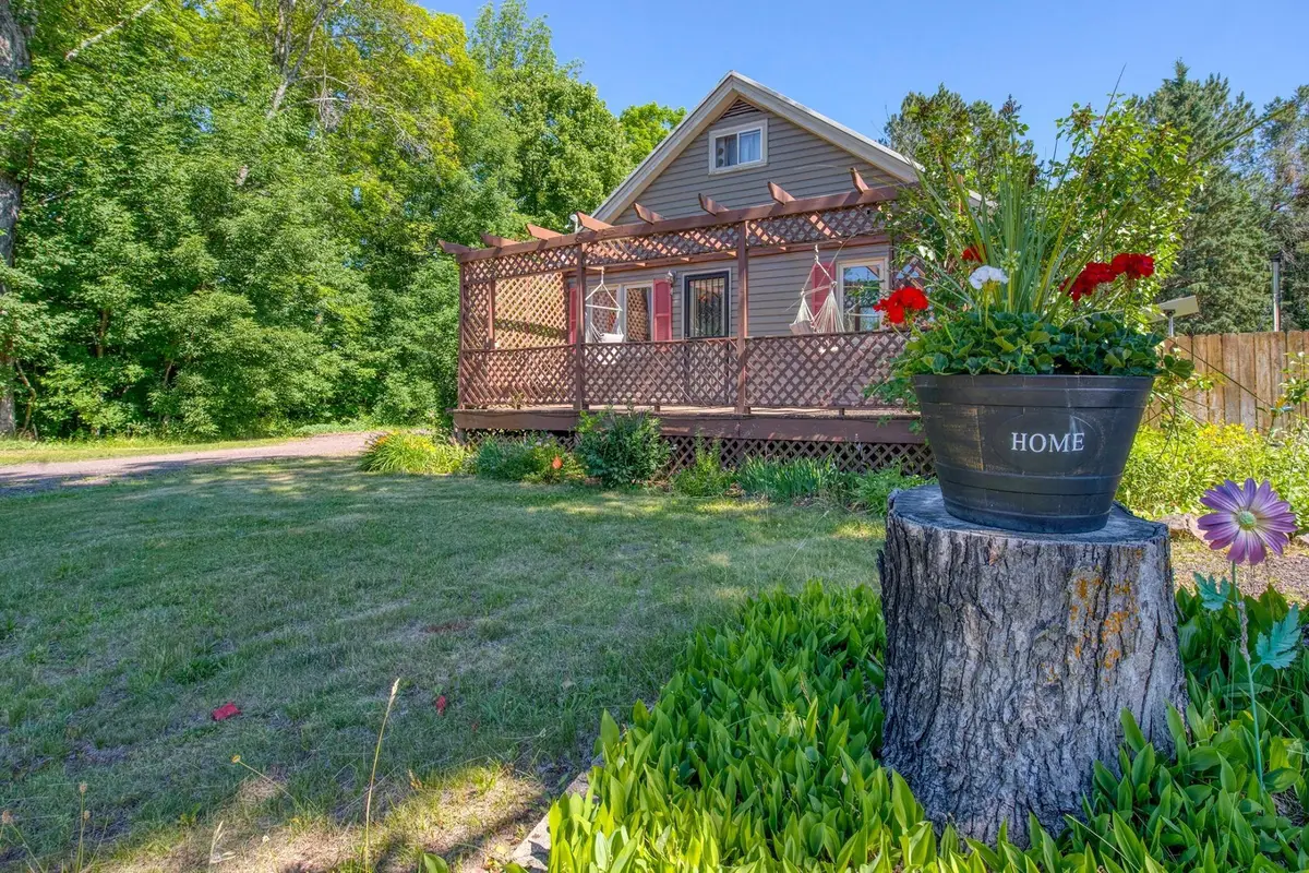 6622 Hwy 2 W, Hurley, WI 54534 - #1