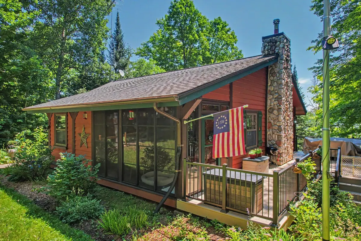 2970 Kentuck Ln, Eagle River, WI 54521 - #1