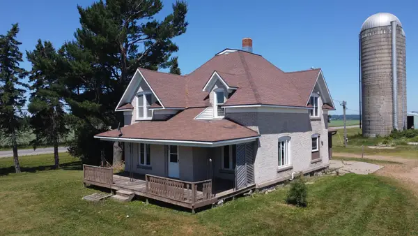 W7290 Price Polar Rd, Bryant, WI 54418