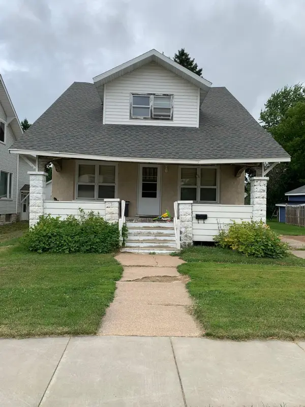 1012 7th Ave, Antigo, WI 54409