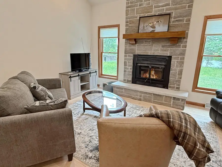 406 Sherburn St, Eagle River, WI 54521 - #2