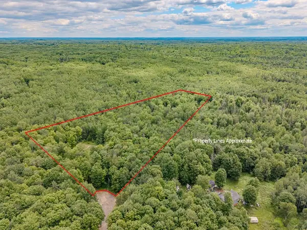 6939 Hill Ct, Merrill, WI 54452