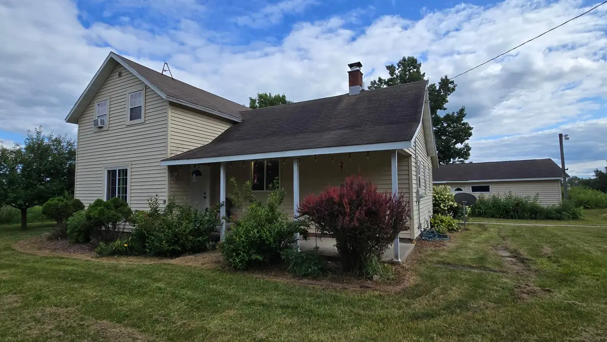 W7559 Valley Rd, Antigo, WI 54409 - #1
