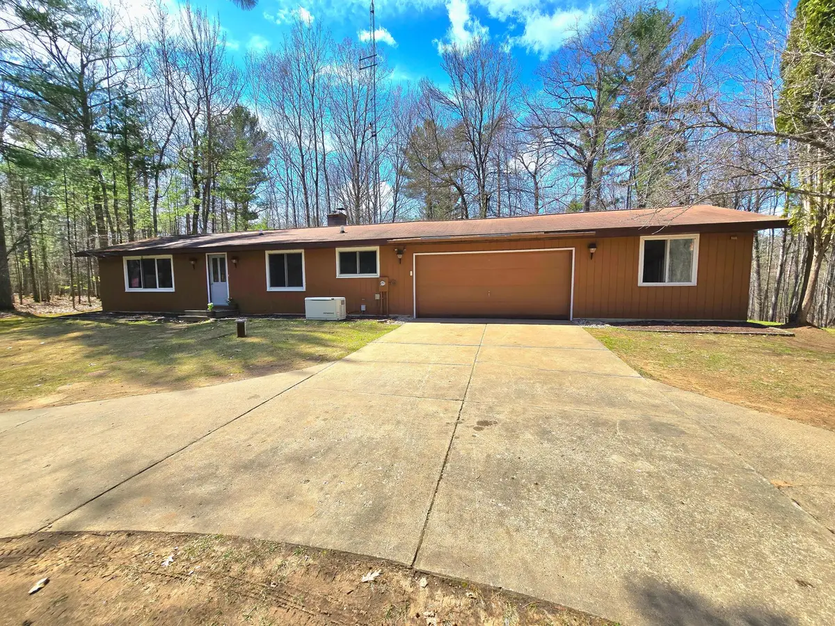 1145 Everett Rd, Eagle River, WI 54521 - #1