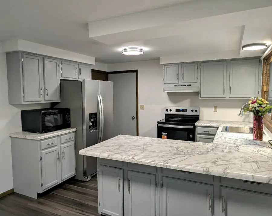 1145 Everett Rd, Eagle River, WI 54521 - #2