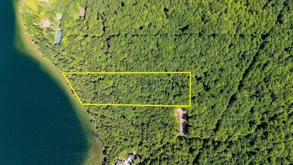 580 Pentoga Trl, Crystal Falls, MI 49920
