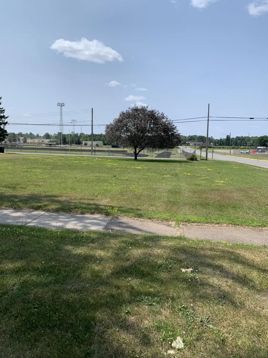 577 2nd Ave N, Park Falls, WI 54552 - #2