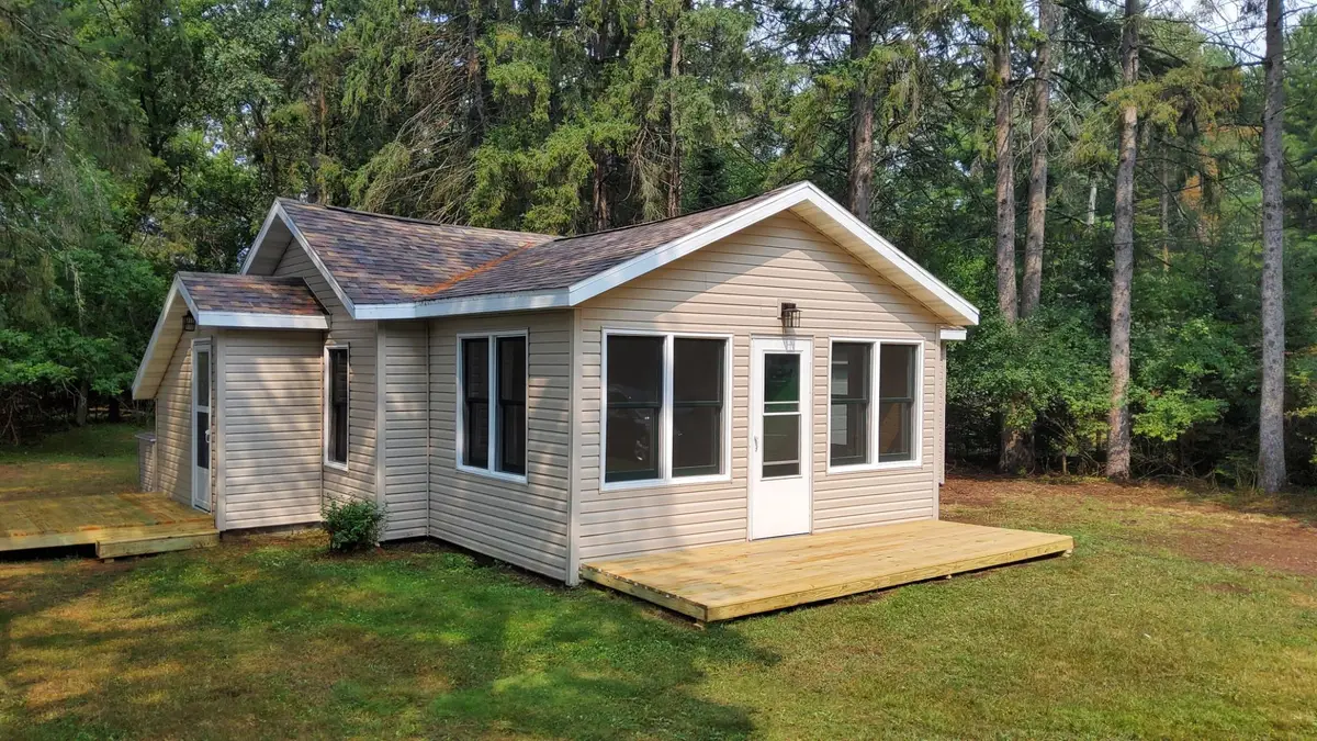 121 Swenson Rd, Woodruff, WI 54568 - #1