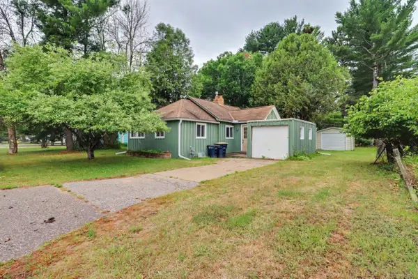 626 Wisconsin St, Eagle River, WI 54521