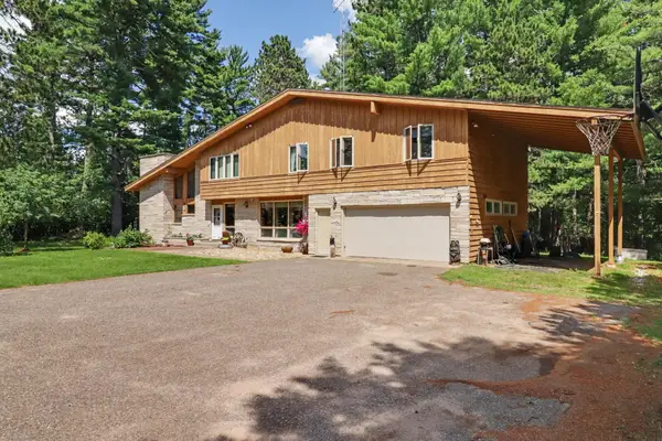 837 Railroad St N, Eagle River, WI 54521