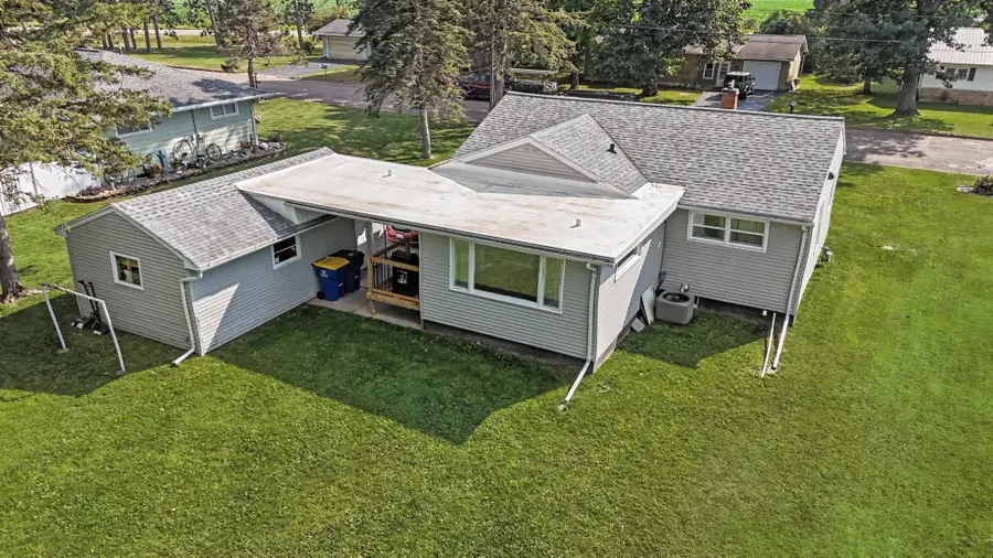 2707 Glen Dr, Merrill, WI 54452 - #2