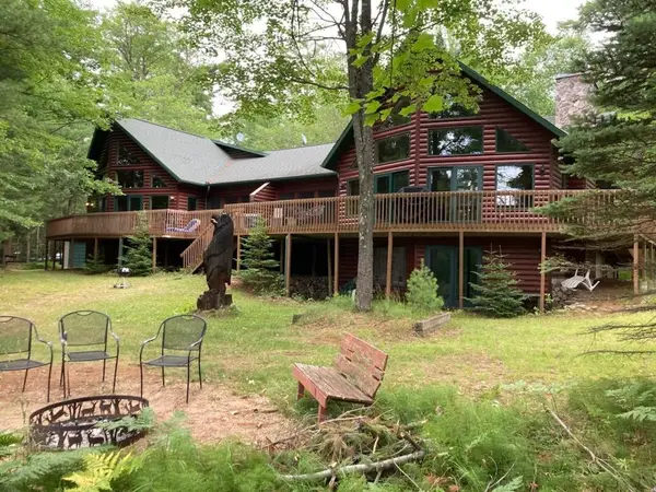 1229 High Trees Trl, Eagle River, WI 54521