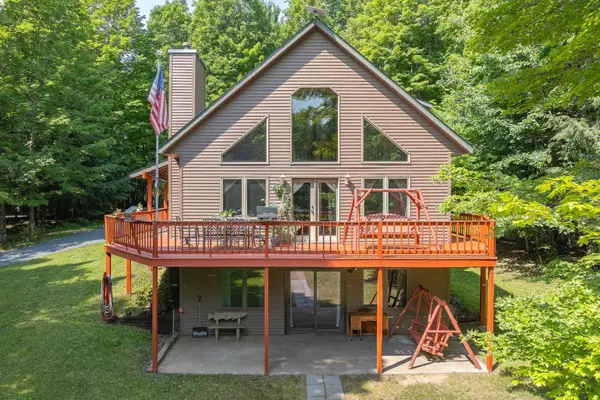 8680 Hoop Ln, Minocqua, WI 54548