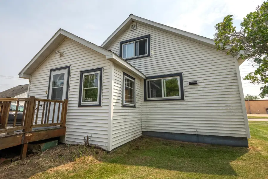 124 2nd Ave, Antigo, WI 54409 - #2