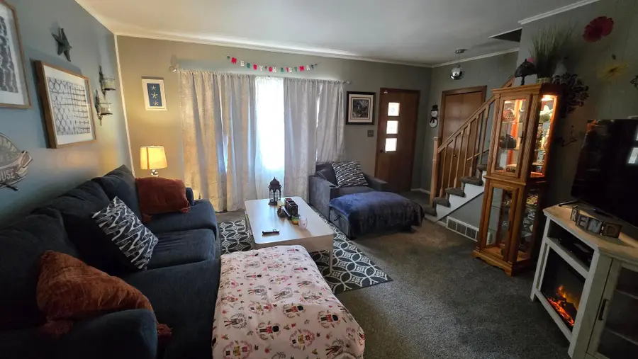 721 Pine St, Antigo, WI 54409 - #3