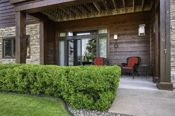 311 Park Ave E #A106, Minocqua, WI 54548