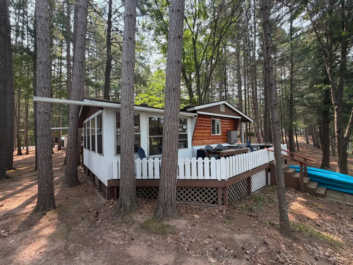 8577 Hower Rd, Minocqua, WI 54548 - #1