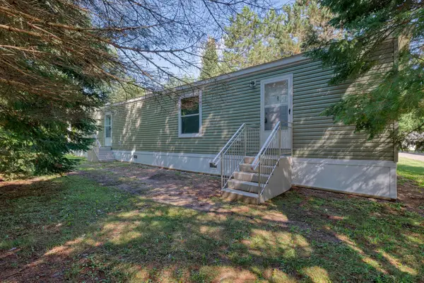 6895 Eagle Landing Ln, Land O Lakes, WI 54540