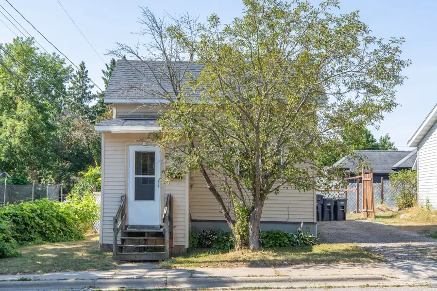 15 W Montrose St, Rhinelander, WI 54501 - #3