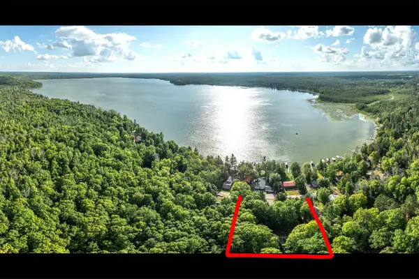 10567 Coes Landing, Argonne, WI 54511