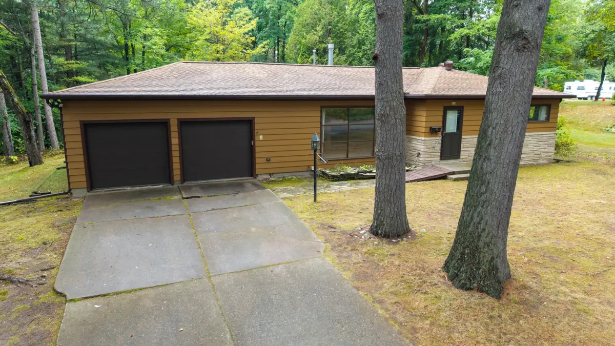 348 Annette Ct, Rhinelander, WI 54501 - #1