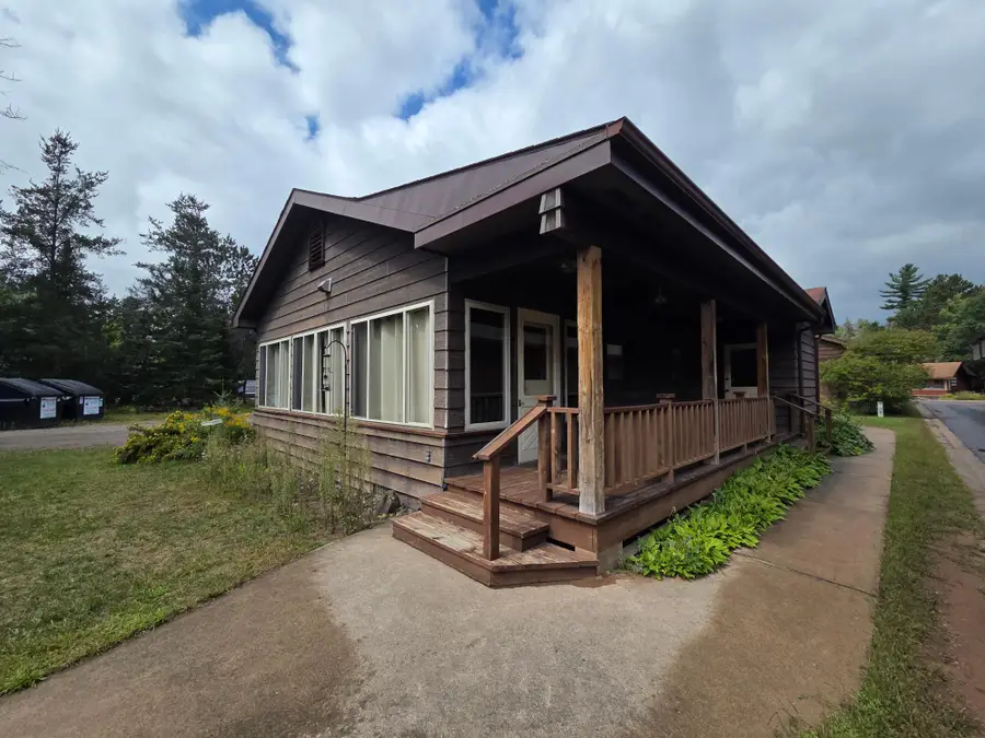4184 Oak St, Land O Lakes, WI 54540 - #3