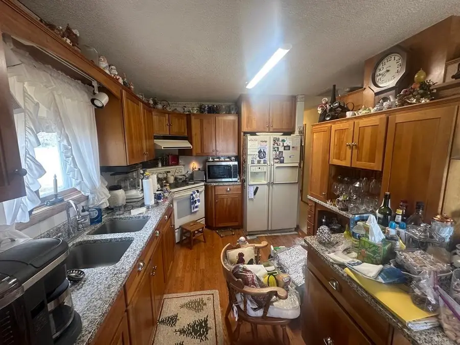 655 N Bond St, Eagle River, WI 54521 - #2