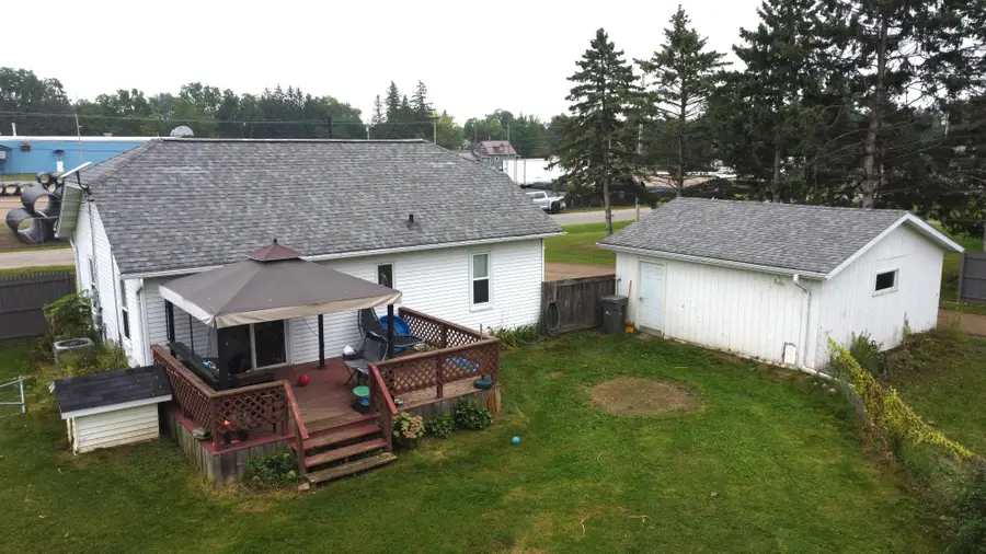 1534 Saratoga St, Antigo, WI 54409 - #2