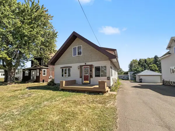 220 Park St, Ironwood, MI 49938