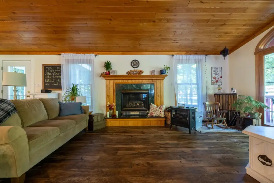 1408 Cherry Dr, Eagle River, WI 54521 - #2