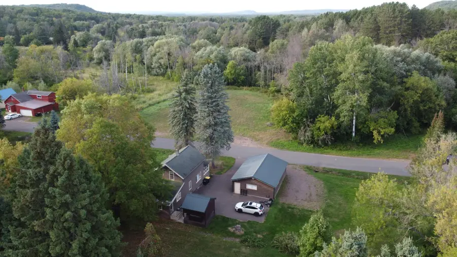 307 E Gold St, Bessemer, MI 49911 - #2