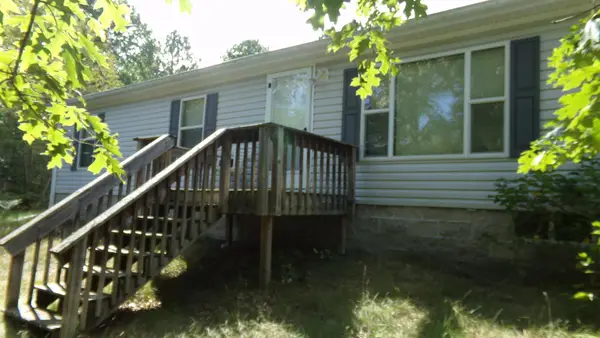 9215 N Huigen Ln, Crivitz, WI 54114