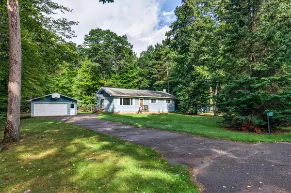 8721 Lorann Dr, Woodruff, WI 54568